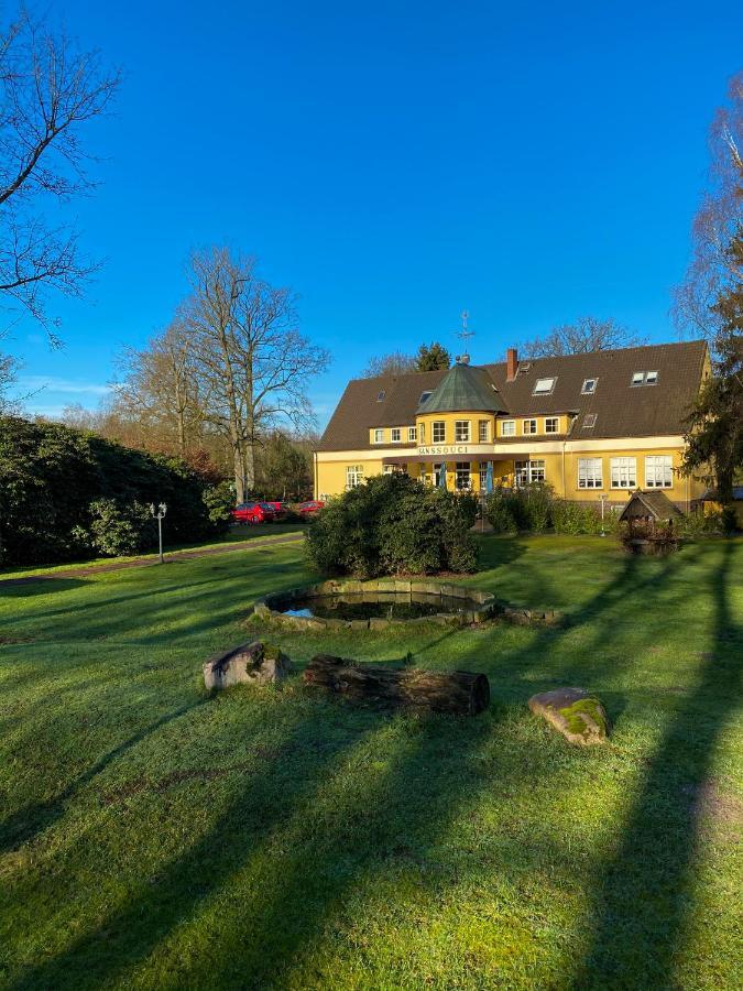 Hotel Sanssouci Bad Fallingbostel Exterior photo